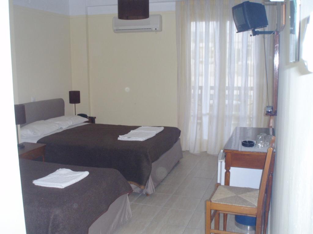 Delfinia Hotel Tínos Værelse billede