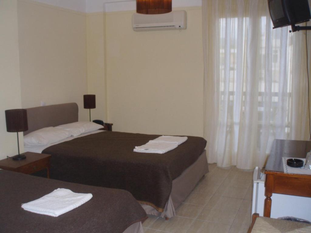 Delfinia Hotel Tínos Værelse billede