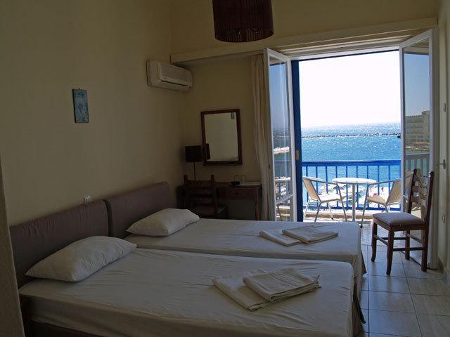 Delfinia Hotel Tínos Eksteriør billede